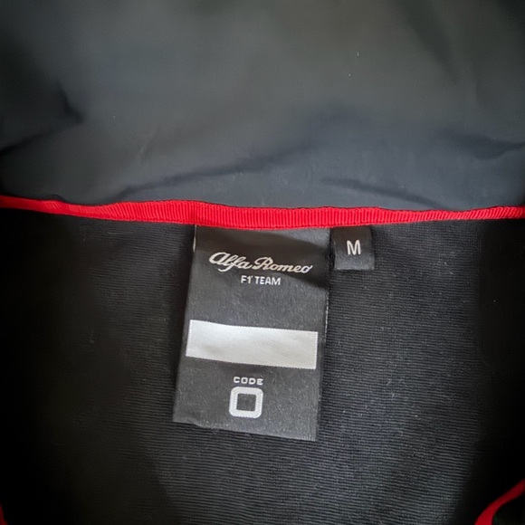 Alfa Romeo F1 Soft Shell Jacket - Picture 3 of 4